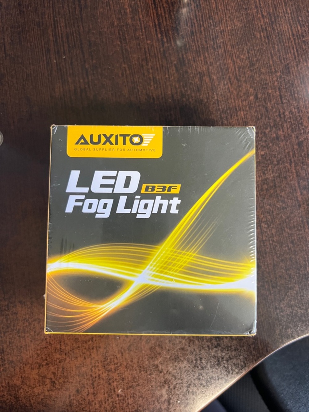 AUXITO LED Fog Light - Yellow/Black Packaging